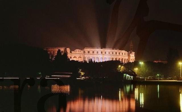 Apartments Saric Пула Екстер'єр фото