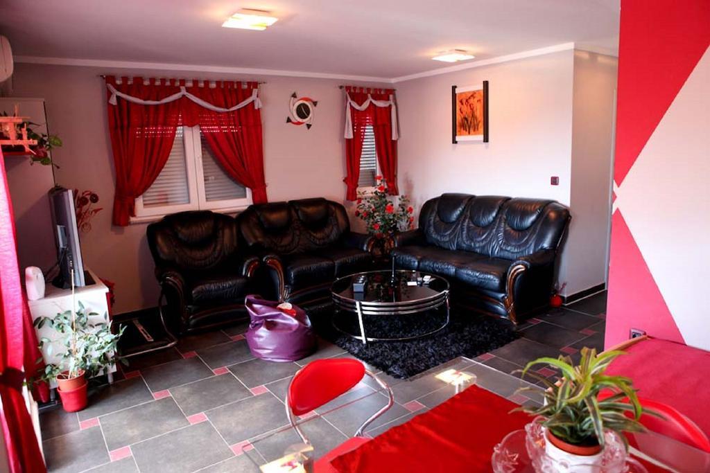 Apartments Saric Пула Екстер'єр фото