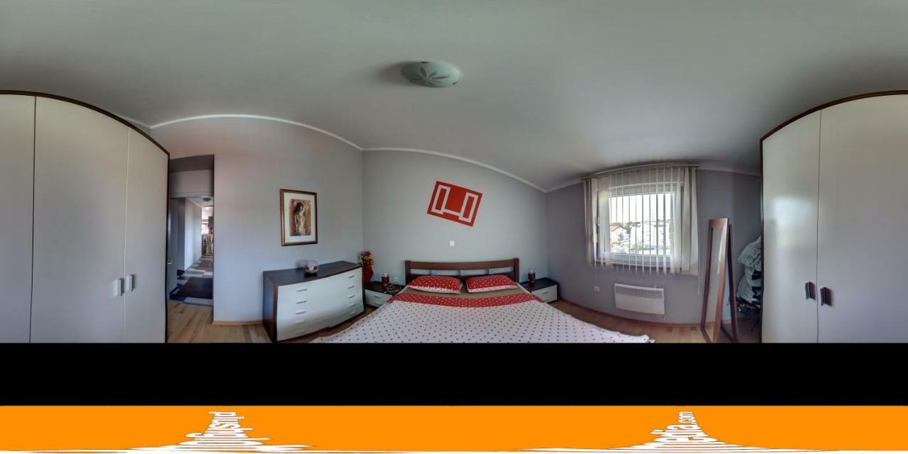 Apartments Saric Пула Екстер'єр фото