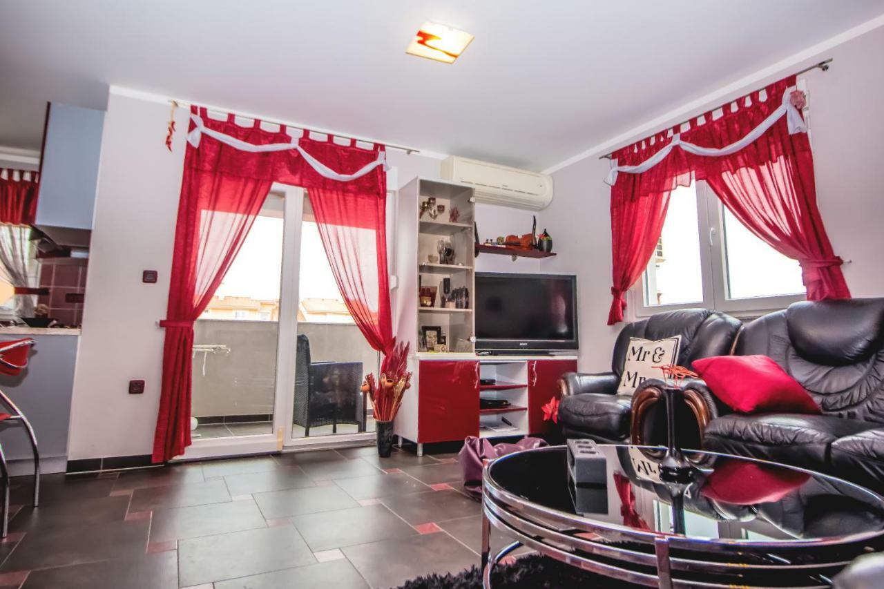 Apartments Saric Пула Екстер'єр фото