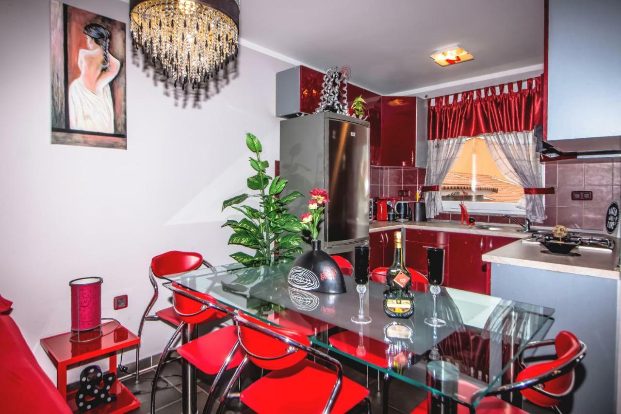 Apartments Saric Пула Екстер'єр фото