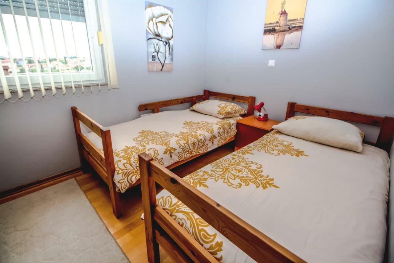 Apartments Saric Пула Екстер'єр фото