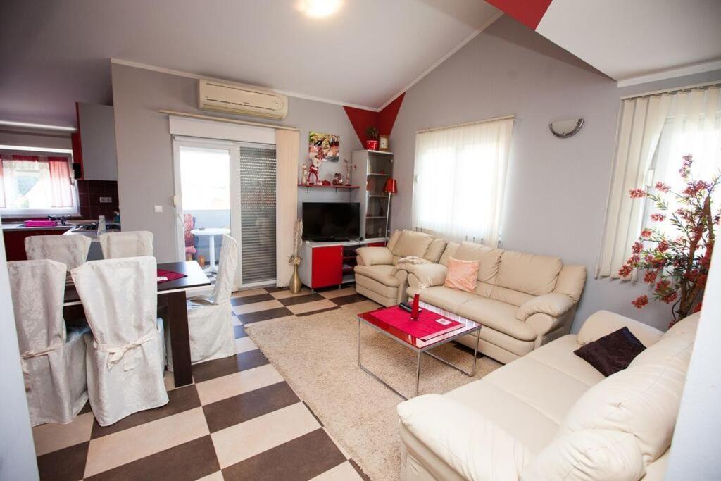 Apartments Saric Пула Екстер'єр фото